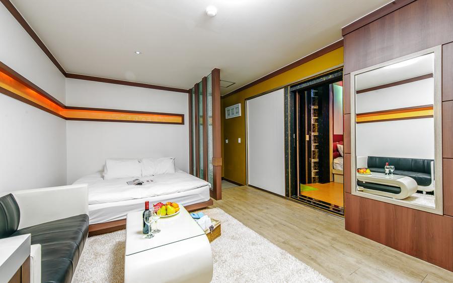 يوسو Mk Hotel المظهر الخارجي الصورة