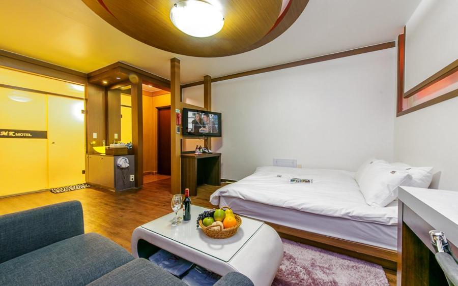 يوسو Mk Hotel المظهر الخارجي الصورة